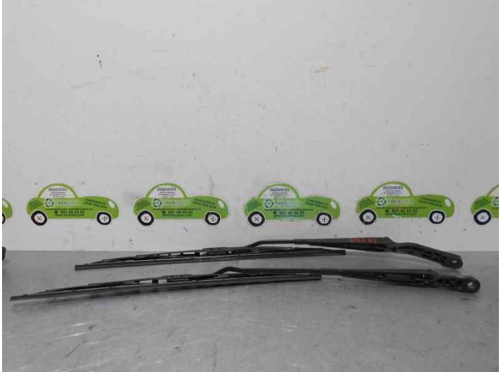 Recambio de brazo limpia delantero derecho para volkswagen passat berlina (3a2) 1.9 tdi referencia OEM IAM   