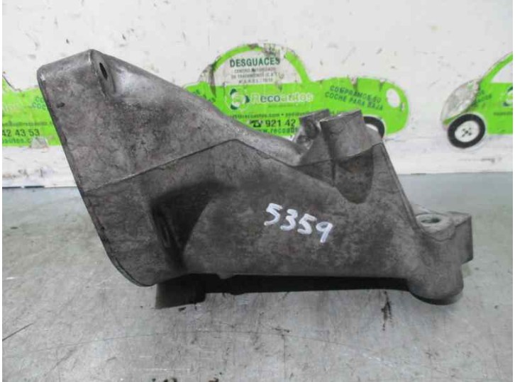 Recambio de soporte motor izquierdo para mercedes-benz clase c (w203) familiar 2.7 cdi 20v cat referencia OEM IAM A6112230704 