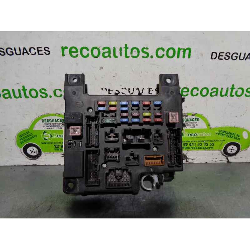 Recambio de caja reles / fusibles para mitsubishi lancer sportback (cx) 1.5 cat referencia OEM IAM 8637A321  