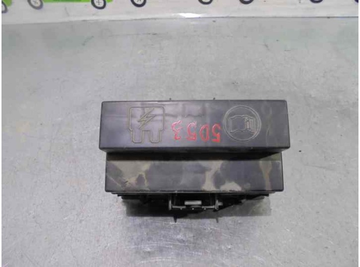 Recambio de caja reles / fusibles para ford transit mod.2000 caja abierta 2.0 td cat referencia OEM IAM 2CIT14N003AA 