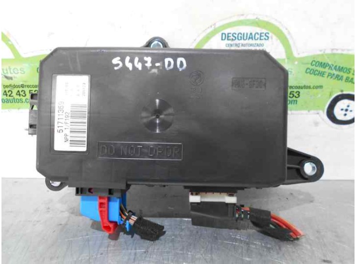 Replacement central locking control unit for Fiat Stilo Multi Wagon (192) 1.9 JTD 115 Dynamic OEM IAM reference 0051711373 51711