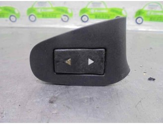 Recambio de mando elevalunas delantero derecho para fiat stilo multi wagon (192) 1.9 jtd 115 dynamic referencia OEM IAM 07352970