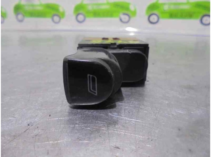 Recambio de mando elevalunas trasero derecho para lancia lybra berlina 1.9 turbodiesel cat referencia OEM IAM 