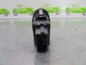 Replacement rear left window switch for Citroën C3 1.4 HDi OEM IAM reference 25943 