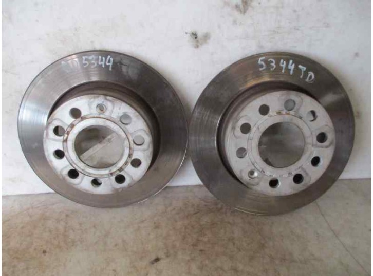 Recambio de disco freno trasero para seat leon (5f1) 1.6 tdi referencia OEM IAM 1K0615601  