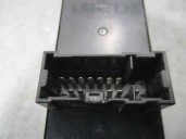 Replacement front left window regulator switch for Nissan Primera Saloon (P12) 1.9 16V Turbodiesel CAT OEM IAM reference 25