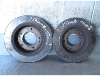 Replacement rear brake disc for Hyundai ix20 1.6 CRDi CAT OEM IAM reference 