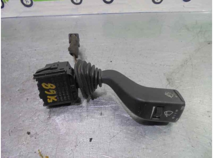 Recambio de mando limpia para opel omega b 2.5 turbodiesel (x 25 td / u 25 td / l93) referencia OEM IAM 090494655 501676 SWF