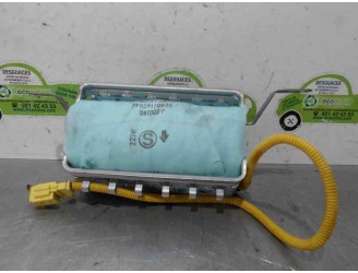 Recambio de airbag delantero derecho para toyota avensis berlina (t25) 2.0 d-cat referencia OEM IAM 013769203KC3 013769203KC3 