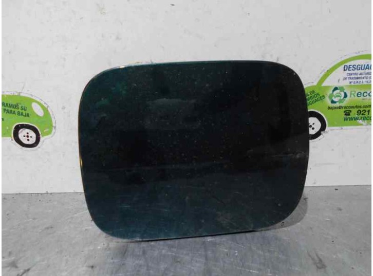 Recambio de tapa exterior combustible para toyota avensis berlina (t25) 2.0 d-cat referencia OEM IAM 7735005010  