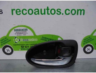 Recambio de maneta interior trasera derecha para toyota yaris (_p9_) 1.0 vvt-i (ksp90_) referencia OEM IAM 692050D090B0 692050D0