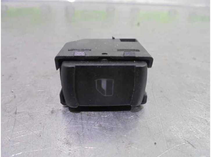 Recambio de mando elevalunas trasero derecho para skoda octavia combi (1u5) elegance referencia OEM IAM 3B0959855  