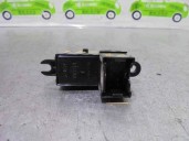 Replacement front right window regulator switch for Nissan Primera sedan (P12) 1.9 16V turbodiesel cat OEM IAM reference 2541