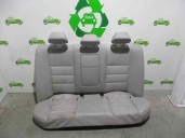 Recambio de asientos traseros para mercedes-benz clase c (w204) berlina 2.2 cdi cat referencia OEM IAM GRIS PERLA 4 PUERTAS