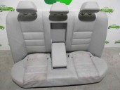 Recambio de asientos traseros para mercedes-benz clase c (w204) berlina 2.2 cdi cat referencia OEM IAM GRIS PERLA 4 PUERTAS