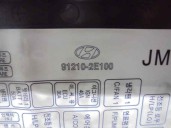 Recambio de caja reles / fusibles para hyundai tucson (jm) 2.0 crdi cat referencia OEM IAM 912082E130 M561625 