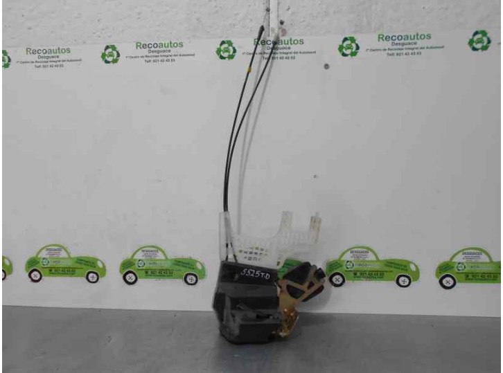 Replacement rear right door lock for Hyundai Tucson (JM) 2.0 CRDi CAT OEM IAM reference 814202E000 5 PINS 5 DOORS