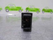 Replacement rear right window switch for Hyundai Tucson (JM) 2.0 CRDi CAT OEM IAM reference 935802E150G8 