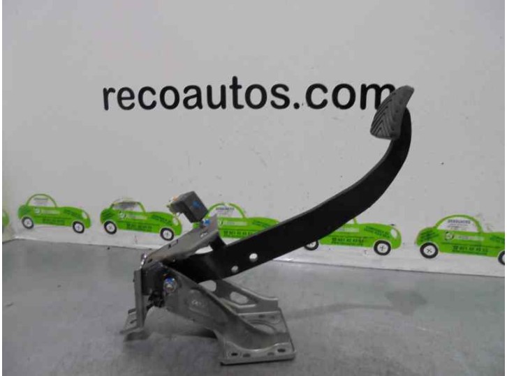 Recambio de pedal embrague para hyundai ix20 1.6 crdi cat referencia OEM IAM 328001P100  
