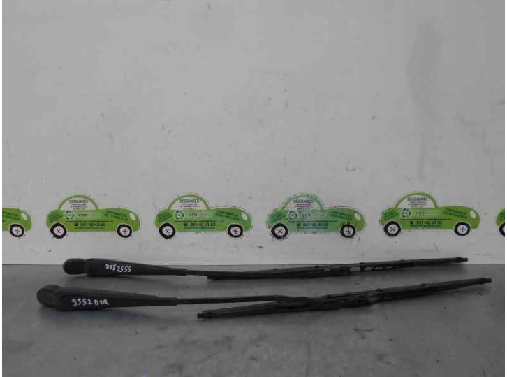 Recambio de brazo limpia delantero derecho para mercedes-benz clase s (w126) berlina+coupe 4.2 v8 referencia OEM IAM 