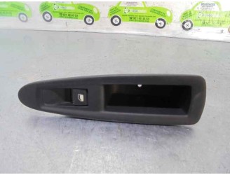 Replacement rear left window lift switch for Citroën C4 Saloon 1.6 16v cat (NFU / TU5JP4) OEM IAM reference 9650912777 
