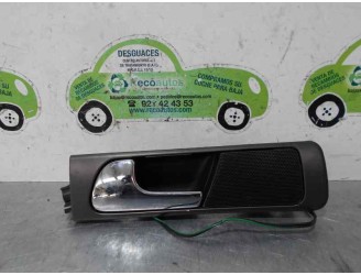 Recambio de maneta interior trasera izquierda para audi a6 avant (4b5) 2.4 v6 30v referencia OEM IAM CAJA 6 