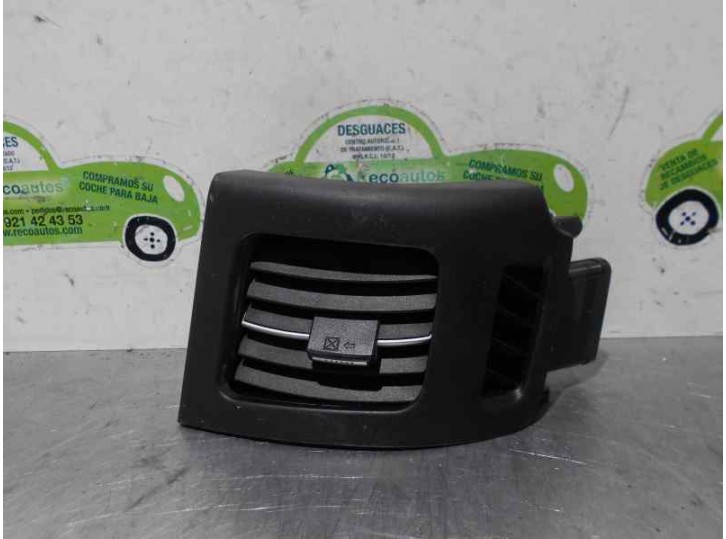 Recambio de aireador para toyota prius (nhw30) 1.8 16v cat (híbrido) referencia OEM IAM 5565047120 5565047120 