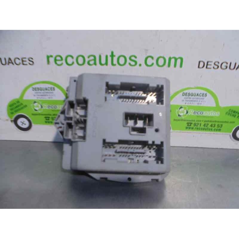 Recambio de caja reles / fusibles para fiat doblo cargo (223) 1.4 (57 kw) referencia OEM IAM 51761956  