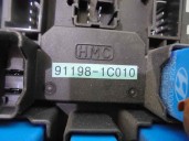 Recambio de caja reles / fusibles para hyundai getz (tb) 1.5 crdi cat referencia OEM IAM 911981C010 AK4745 