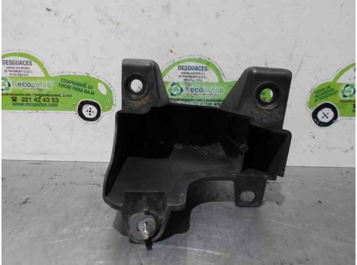 Recambio de moldura para citroën c4 berlina 1.6 16v cat (nfu / tu5jp4) referencia OEM IAM 9652703480 9652703480 