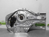 Replacement front left window regulator for Hyundai Tucson (JM) 2.0 CRDi CAT OEM IAM reference 824202E010 2 PINS 5 DOORS