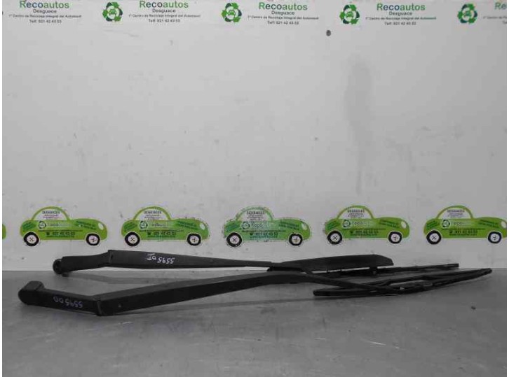 Replacement front right wiper arm for Hyundai Tucson (JM) 2.0 CRDi CAT OEM IAM reference 983112E001 