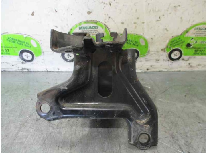 Replacement left engine mount for Hyundai Tucson (JM) 2.0 CRDi CAT OEM IAM reference 218302E000 
