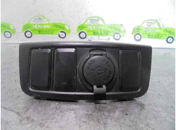 Recambio de mechero para kia cerato 1.6 cat referencia OEM IAM 933112F000  