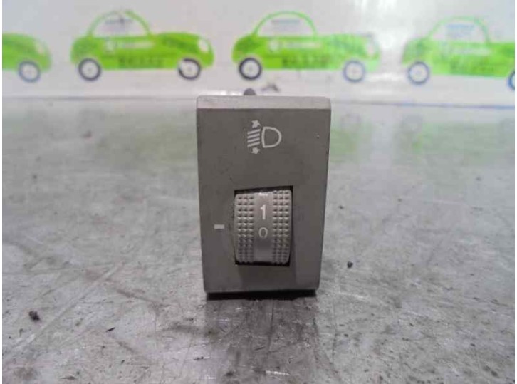 Recambio de mando luces salpicadero para kia cerato 1.6 cat referencia OEM IAM 3410017M011 