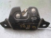 Replacement trunk / tailgate lock for Citroën Saxo 1.1 OEM IAM reference 871951 5 DOORS