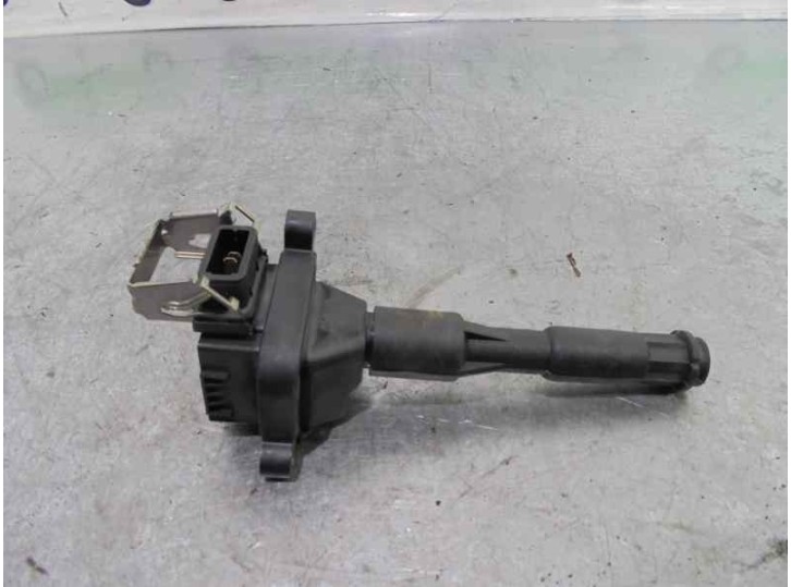 Recambio de bobina encendido para bmw serie 5 berlina (e39) 2.8 24v cat referencia OEM IAM 1703227 0221504004 BOSCH