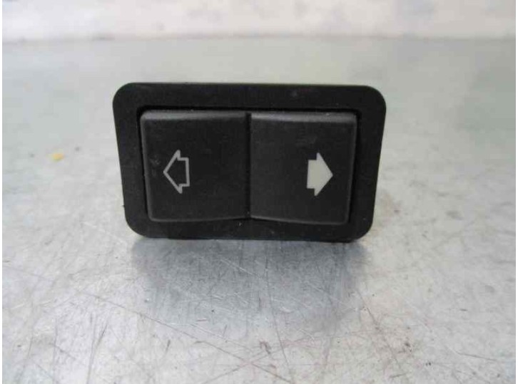 Recambio de mando elevalunas trasero izquierdo para bmw serie 5 berlina (e39) 2.8 24v cat referencia OEM IAM 8368974 