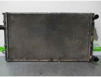 Recambio de radiador agua para volkswagen golf iii berlina (1h1) 1.9 turbodiesel cat (aaz) referencia OEM IAM 1H0121253BK 