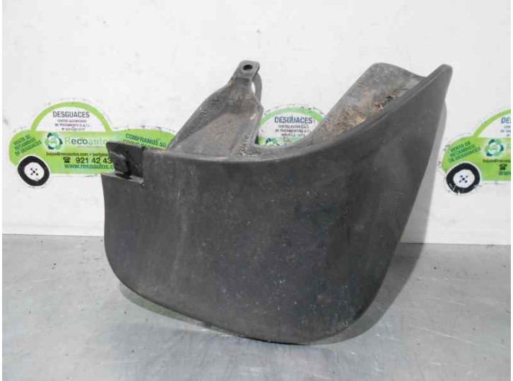 Replacement rear bumper skirt for Hyundai Tucson (JM) 2.0 CRDi CAT OEM IAM reference 877142E000 