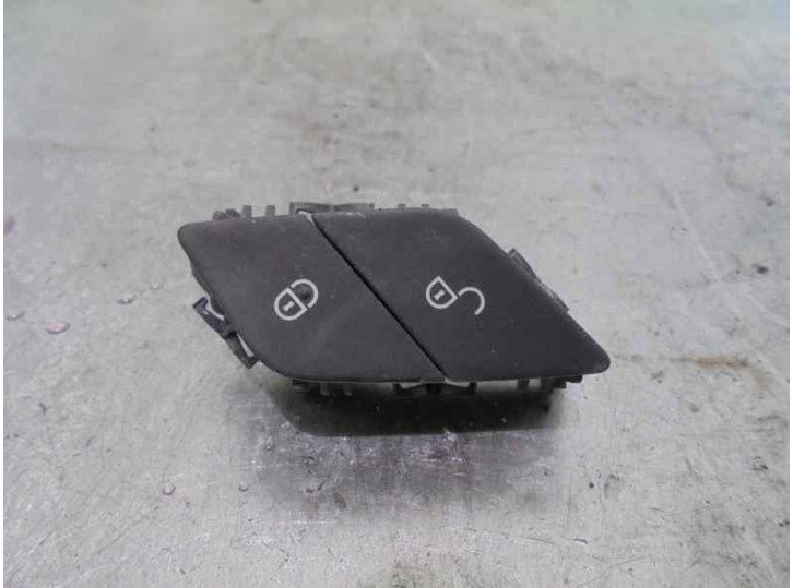 Recambio de interruptor para mercedes-benz clase c (w205) lim. c 220 cdi bluetec (205.004) referencia OEM IAM A2059055251 125893