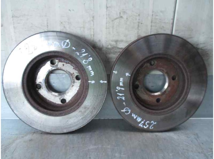 Recambio de disco freno delantero para ford fiesta (cbk) 1.6 tdci cat referencia OEM IAM   