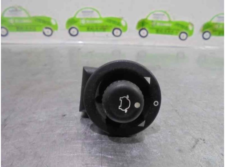 Recambio de mando retrovisor para ford fiesta (cbk) 1.6 tdci cat referencia OEM IAM 93BG17B676BB  