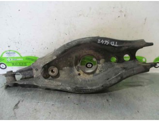 Recambio de brazo suspension inferior trasero derecho para toyota avensis (t27) 2.2 d-4d cat referencia OEM IAM 118152090  