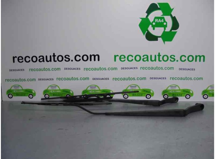 Recambio de brazo limpia delantero derecho para kia sorento 2.5 crdi referencia OEM IAM   