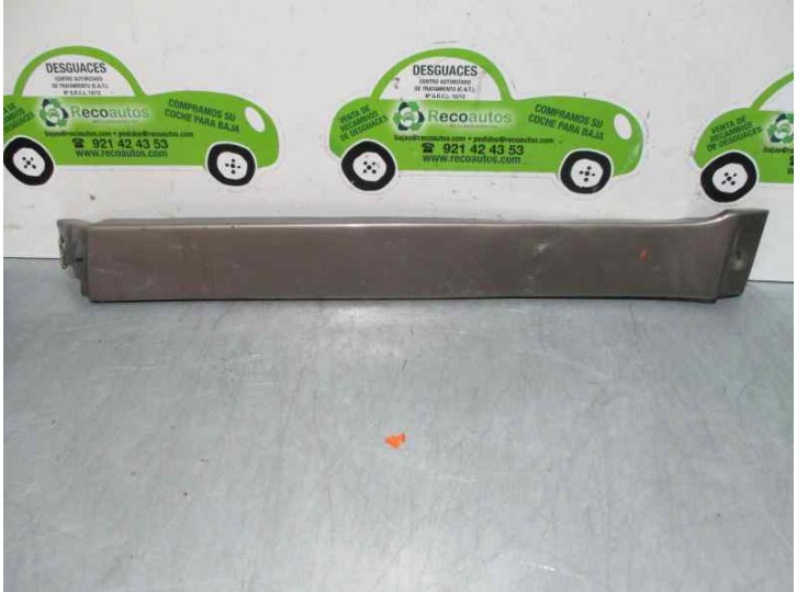 Recambio de moldura para mercedes-benz clase s (w126) berlina+coupe 4.2 v8 referencia OEM IAM   