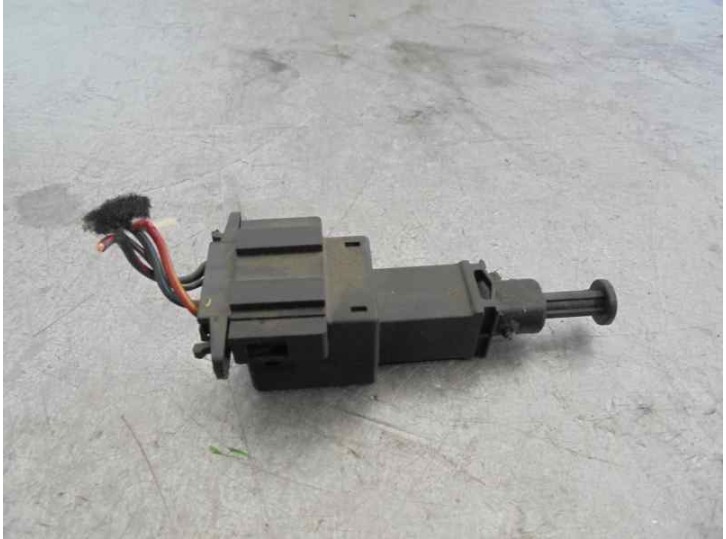 Recambio de interruptor para volkswagen polo (9n1) 1.9 tdi referencia OEM IAM 15109L 15109L 