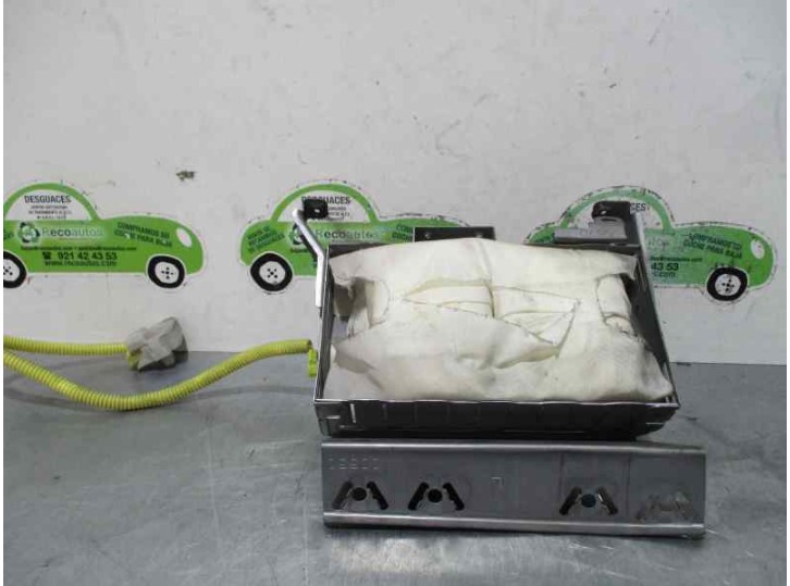 Recambio de airbag delantero derecho para toyota previa (r30) 2,0 d-4d terra referencia OEM IAM D00335305P1C D00335305P1C 