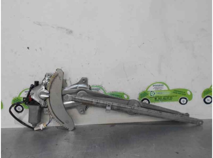 Replacement front right window regulator for Toyota Previa (R30) 2.0 D-4D Terra OEM IAM reference 8571044010 2 PINS 5 DOORS