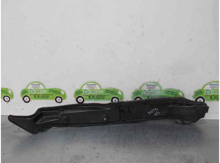 Recambio de molduras delanteras para toyota avensis (t27) 2.2 d-4d cat referencia OEM IAM 5382805010 5382805010 